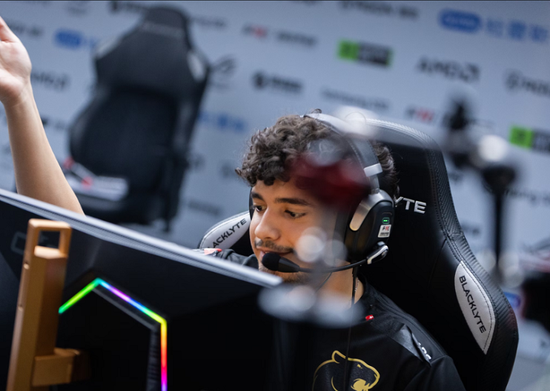 传闻：RNG和FPX将离开 LPL ，下赛季将剩下14支战队