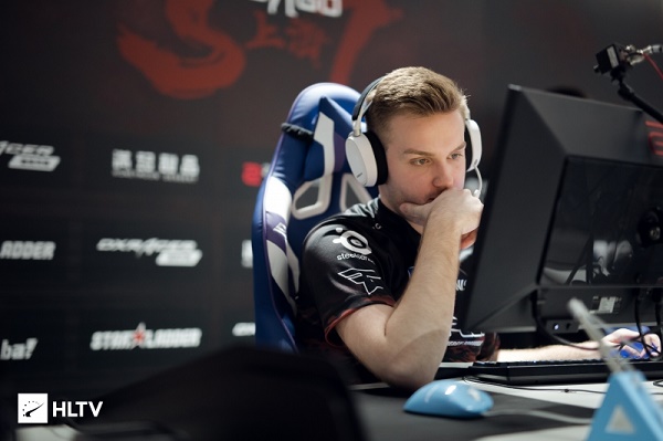 年末好戏开场，WE、LGD、RNG、EDG四支LPL战队齐聚虎牙梦想杯！